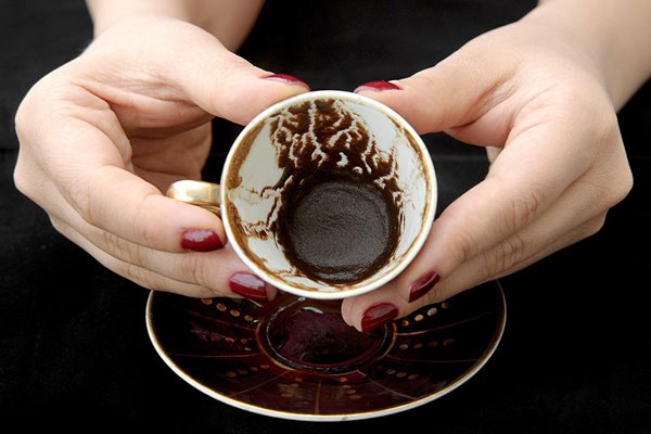 دلفین در فال قهوه