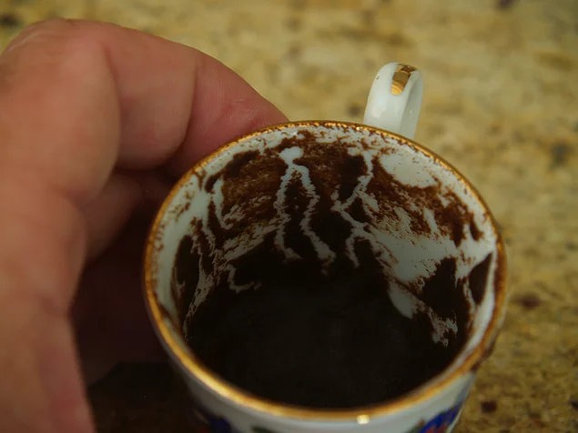 عقرب در فال قهوه