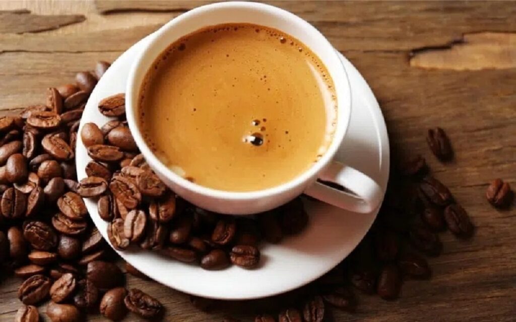 خانه در فال قهوه