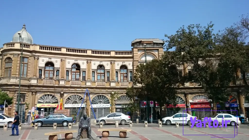 میدان حسن آباد