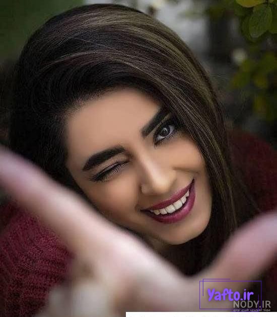 ایده ژست برای عکس پروفایل ایده ژست برای عکس پروفایل